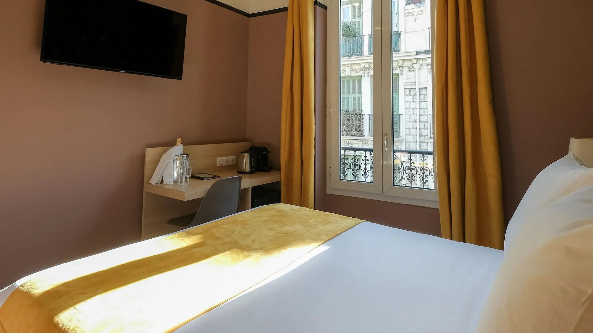Hotel De France, Un Hotel Ammi Nice