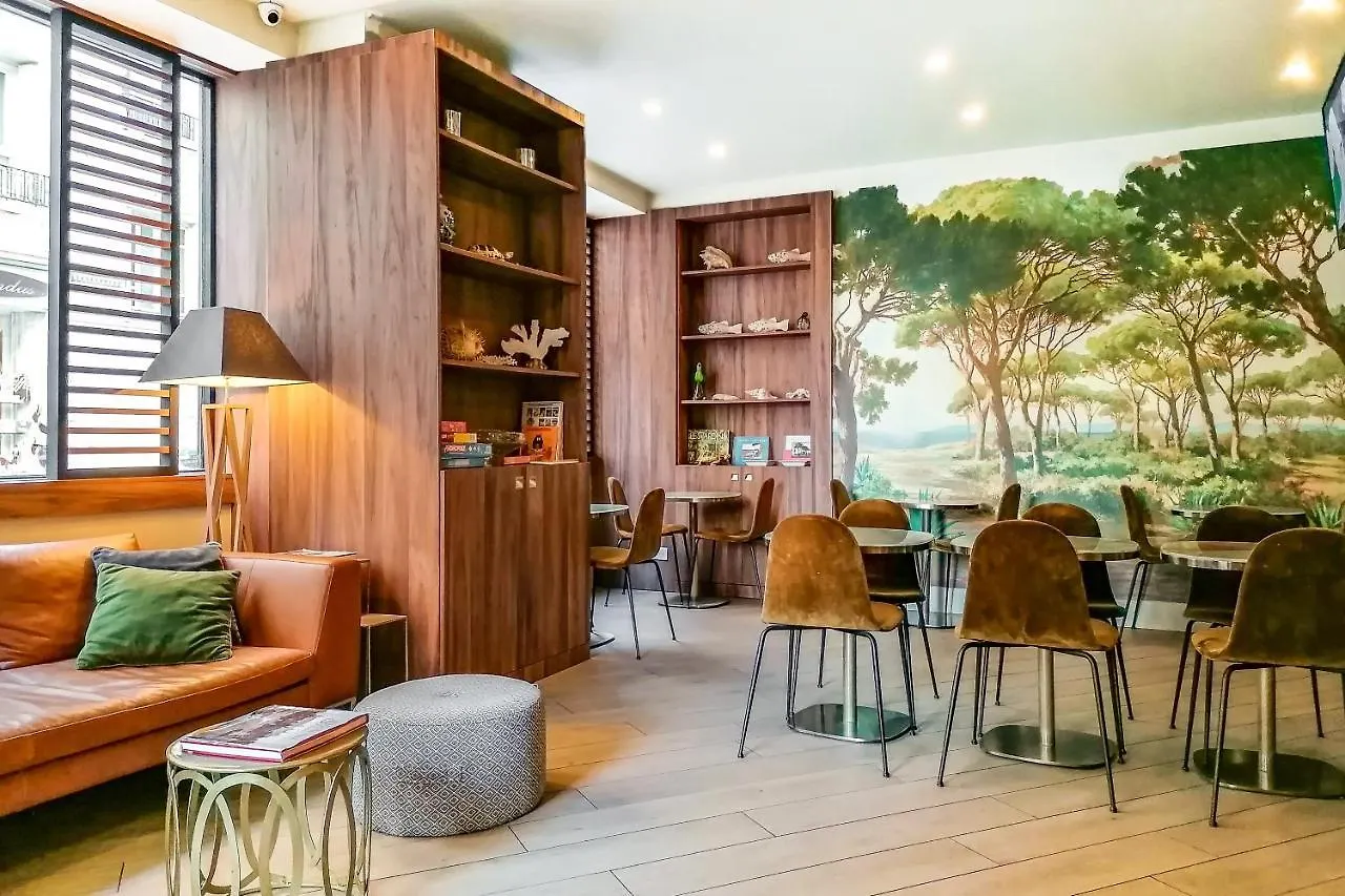 ***  Hotel de France Niza Francia