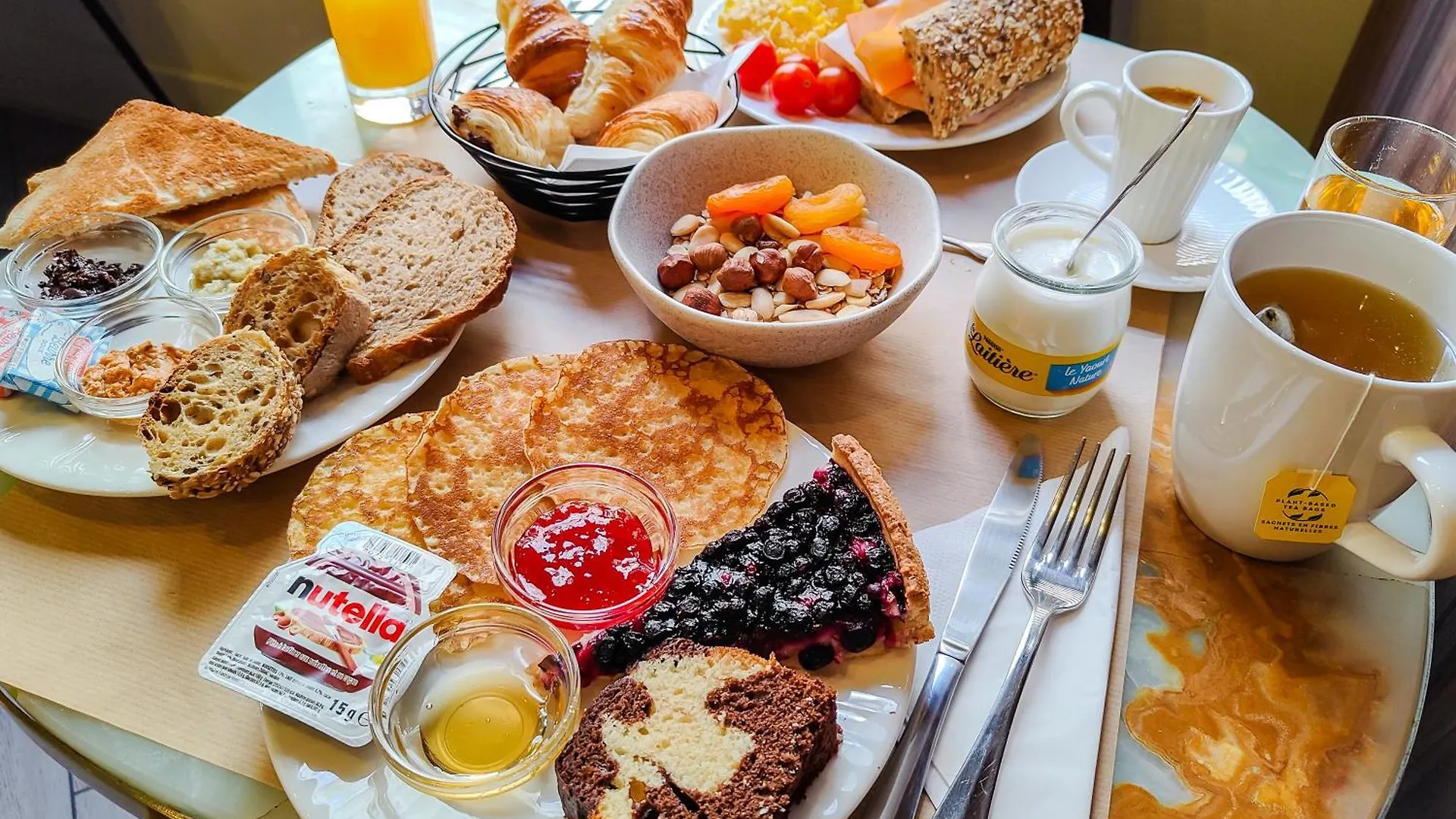 ***  Hotel de France Niza Francia